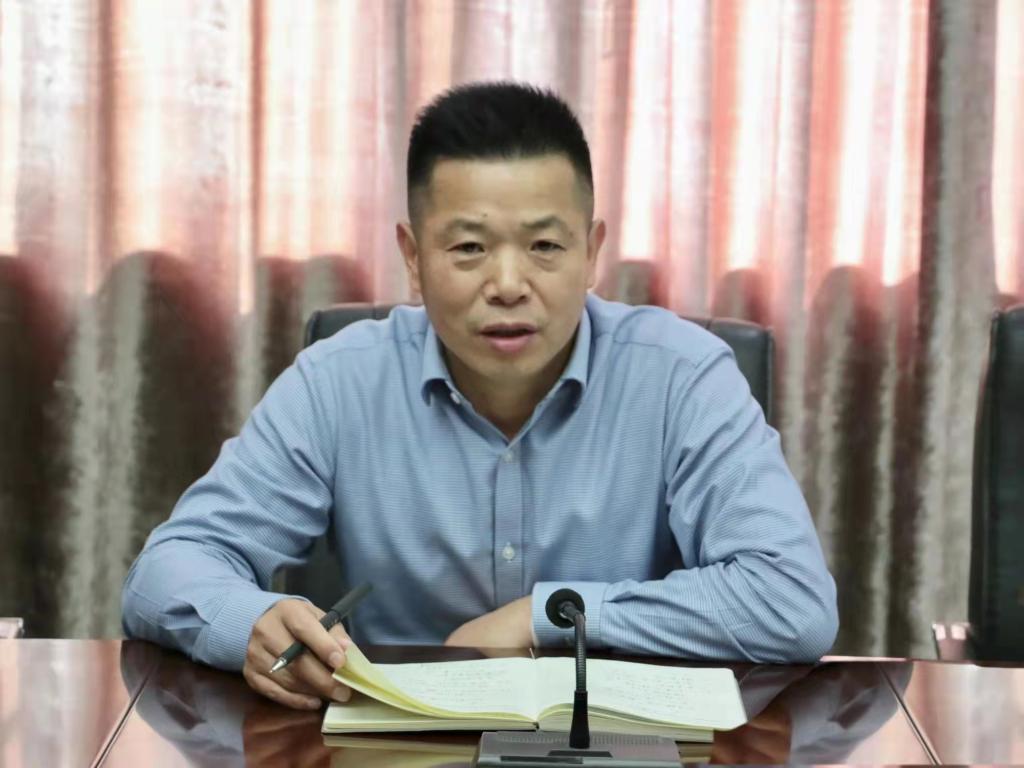久久为功 打造干净整洁优美的校园环境